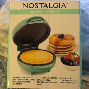 Nostalgia mini griddle